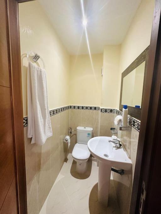 Apartamento Vacacional Achakar Playa&Piscina! 탕헤르 외부 사진