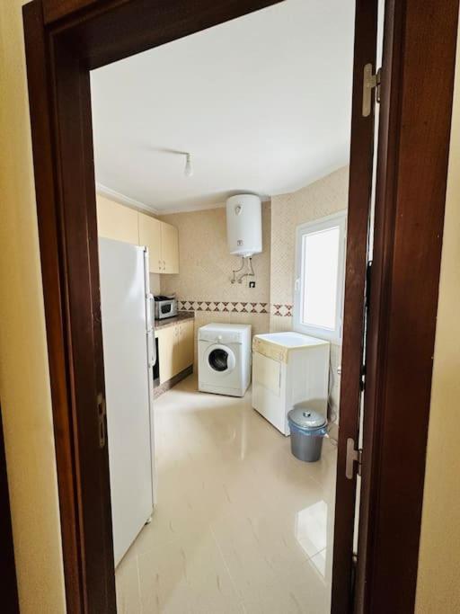 Apartamento Vacacional Achakar Playa&Piscina! 탕헤르 외부 사진